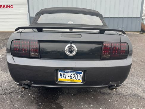 Used 2009 Ford Mustang GT Premium image 15