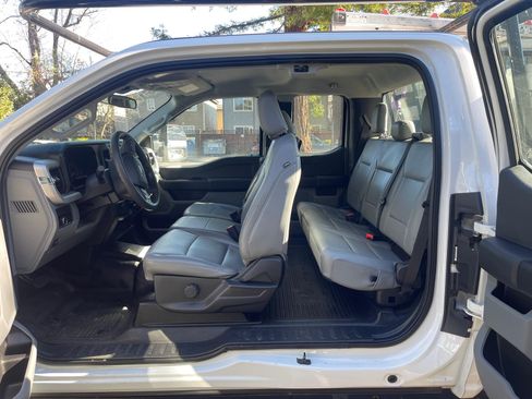 Used 2023 Ford F250 XL w/ XL Chrome Package image 12