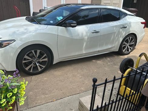 Used 2016 Nissan Maxima Platinum image 6