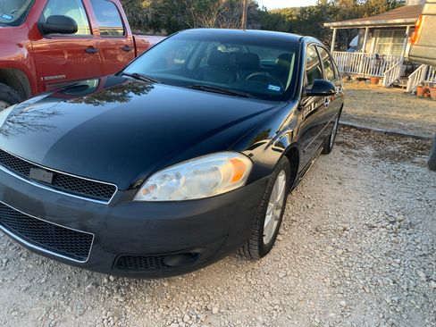 Used 2014 Chevrolet Impala LTZ image 2