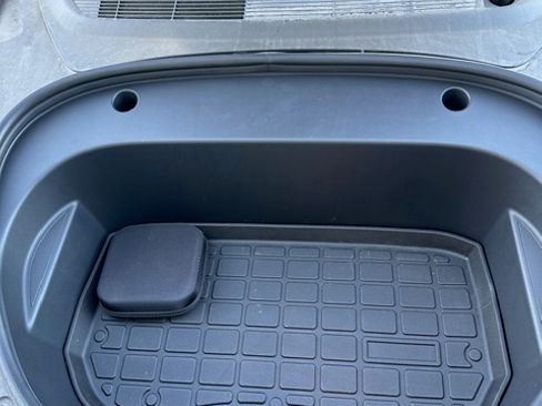 Used 2022 Tesla Model 3 Long Range image 9