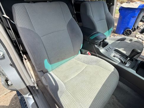 Used 2005 Toyota 4Runner SR5 AWD/4WD image 27