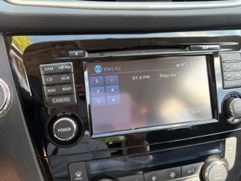 Used 2014 Nissan Rogue SL w/ SL Premium Package image 21