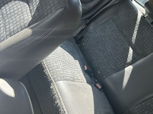 Used 2002 Ford Escape XLS FWD image 10