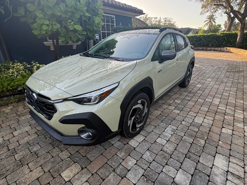 Used 2026 Subaru Crosstrek 2.5i Limited image 1