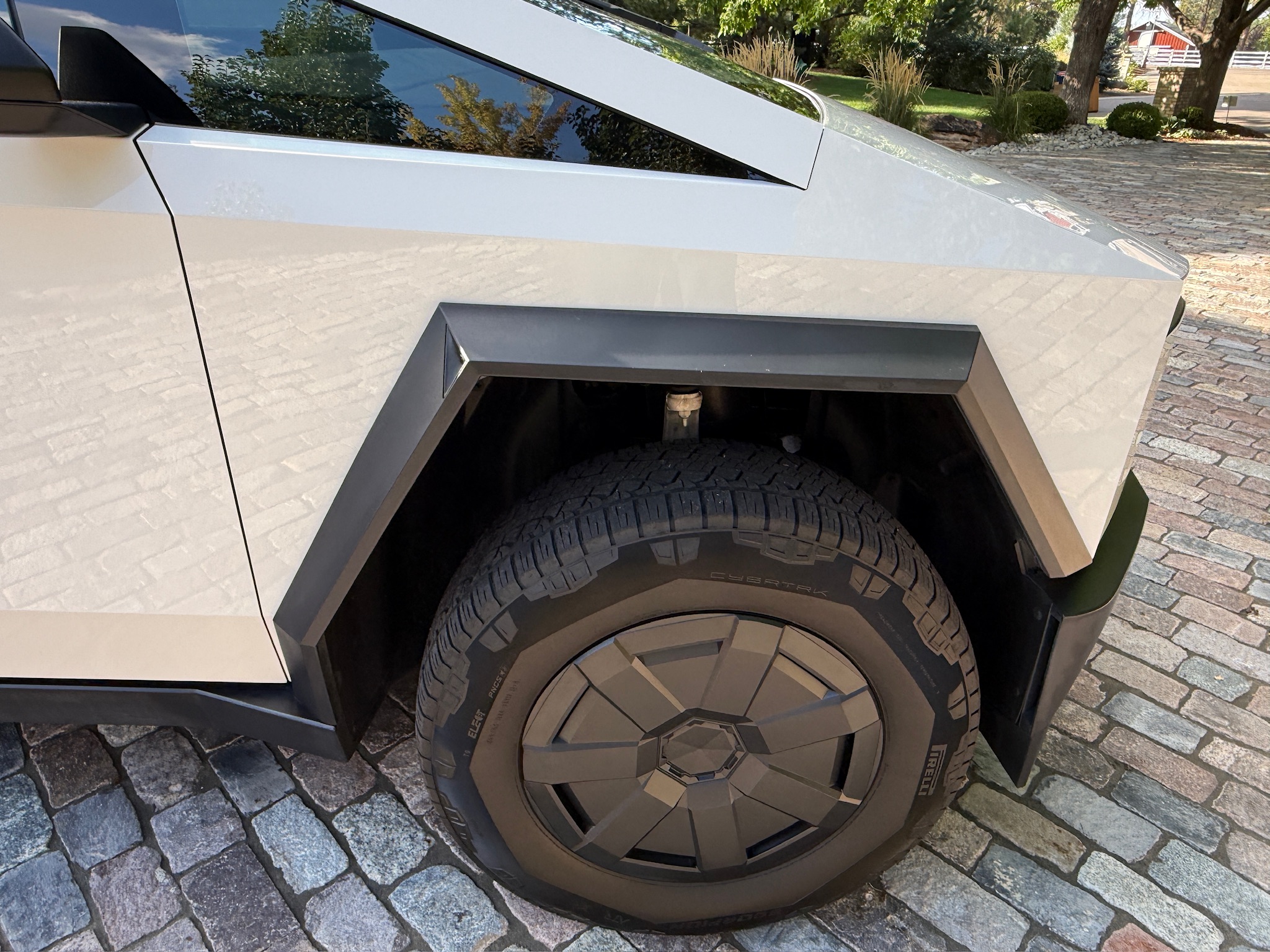 Used 2024 Tesla Cybertruck Cyberbeast AWD/4WD image 20