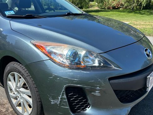 Used 2012 MAZDA MAZDA3 i Touring FWD image 6