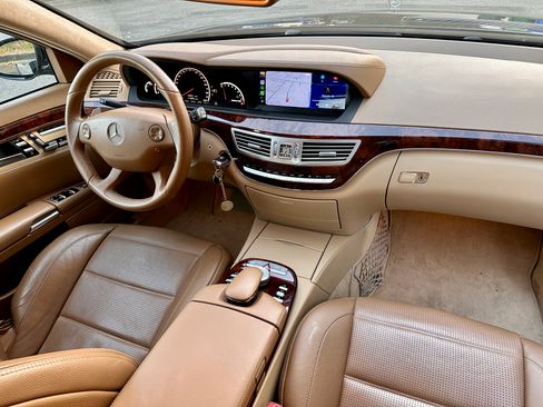 Used 2009 Mercedes-Benz S 63 AMG image 19