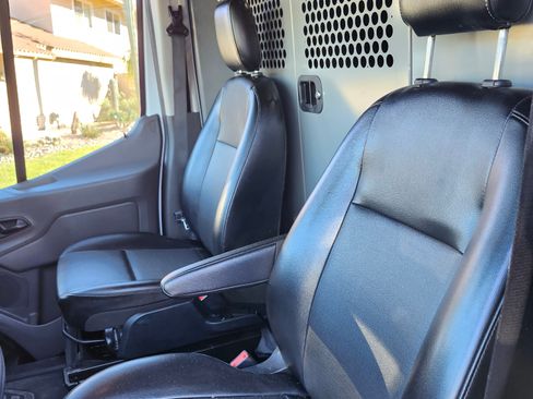 Used 2020 Ford Transit 250 Medium Roof w/ Load Area Protection Package image 14