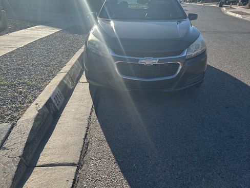 Used 2015 Chevrolet Malibu LT w/ Power Convenience Package image 12