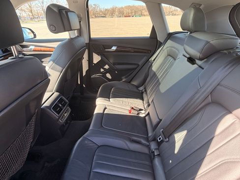 Used 2018 Audi Q5 2.0T Premium Plus image 21