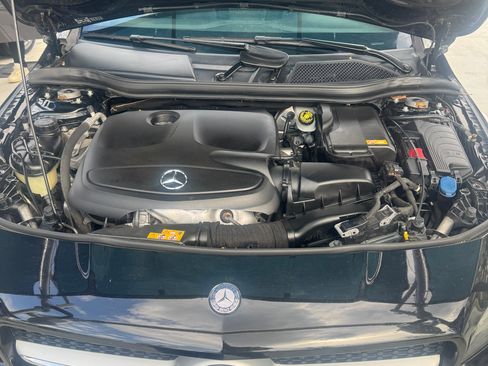 Used 2015 Mercedes-Benz CLA 250 image 11