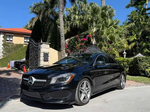 Used 2014 Mercedes-Benz CLA 250 image 6