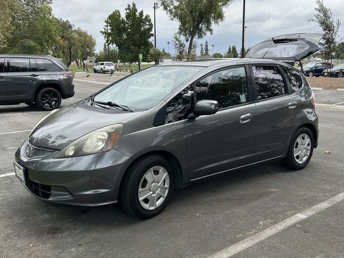 Used 2013 Honda Fit image 11