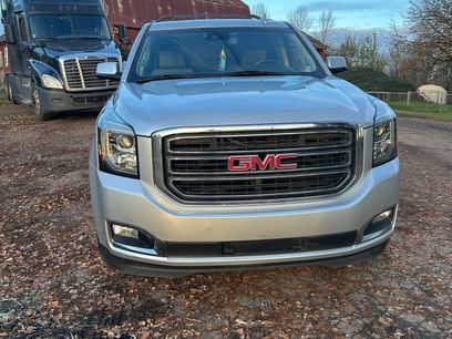 Used 2020 GMC Yukon XL SLT w/ Open Road Package