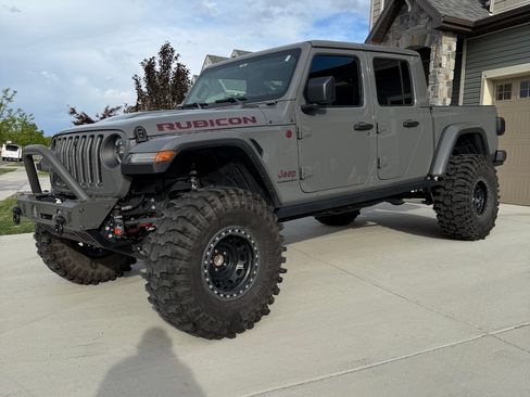 Used 2023 Jeep Gladiator Rubicon w/ LED Lighting Group AWD/4WD image 1