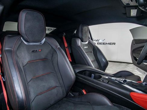Used 2021 Chevrolet Camaro ZL1 RWD image 21