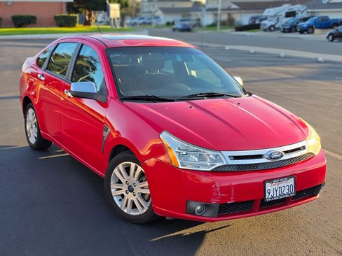 Used 2008 Ford Focus SE image 4