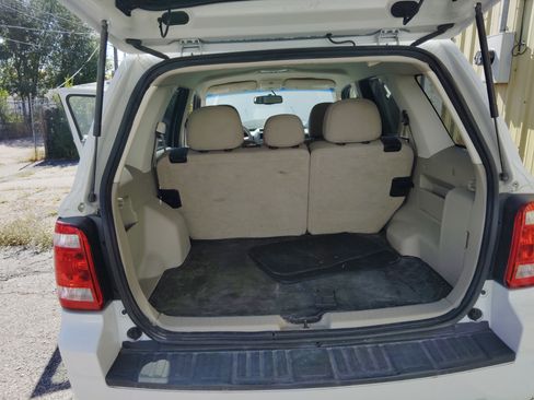 Used 2012 Ford Escape XLT image 10