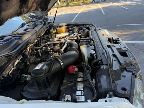 Used 2019 Ford F250 Lariat w/ Lariat Ultimate Package image 14