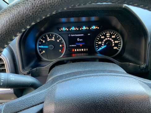 Used 2015 Ford F150 XLT w/ Equipment Group 302A Luxury AWD/4WD image 1