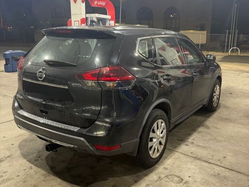 Used 2020 Nissan Rogue S AWD/4WD image 8