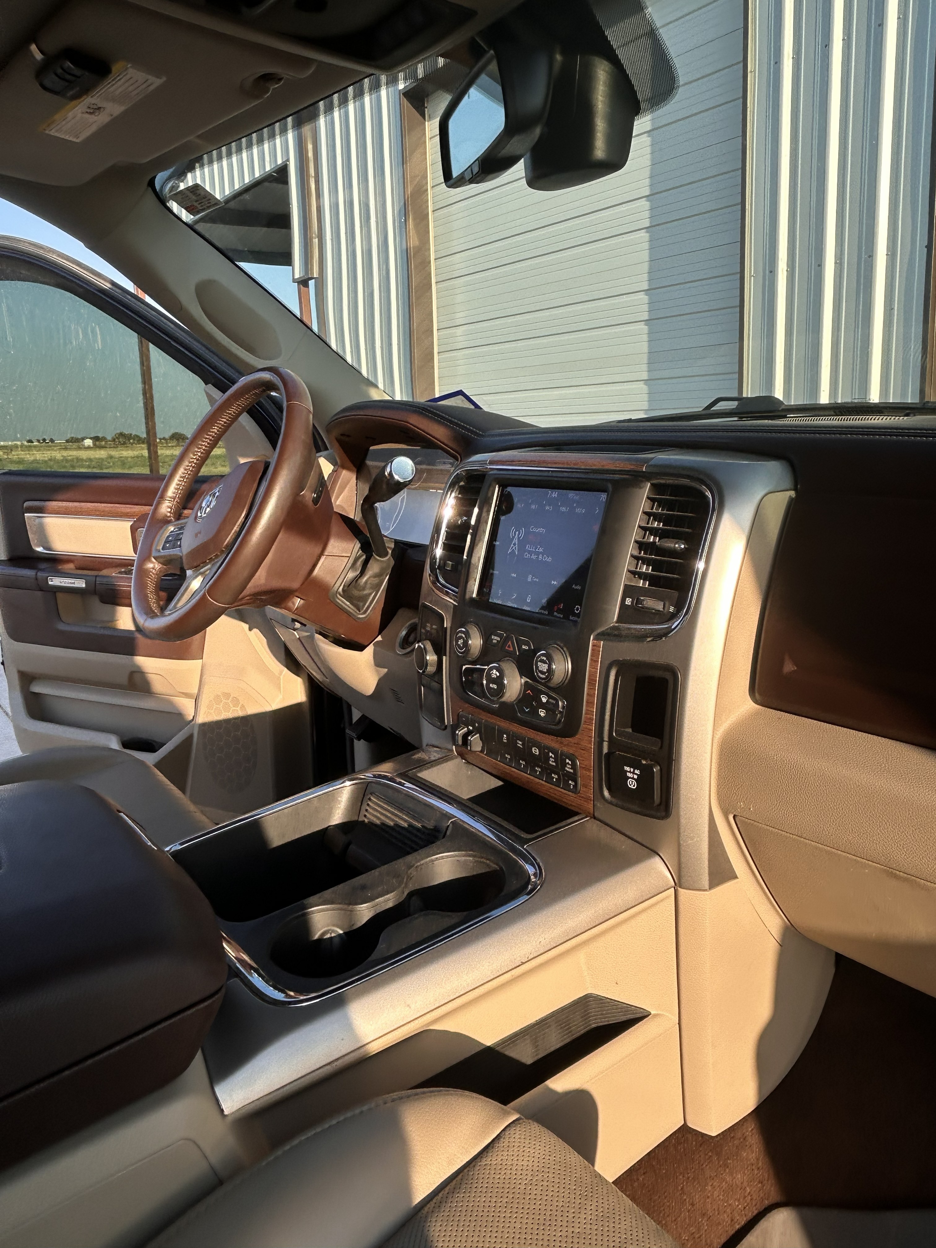 Used 2018 RAM 3500 Laramie AWD/4WD image 28