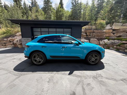 Used 2021 Porsche Macan S AWD/4WD image 27