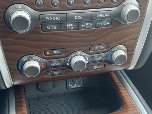 Used 2009 Mitsubishi Eclipse GS image 8