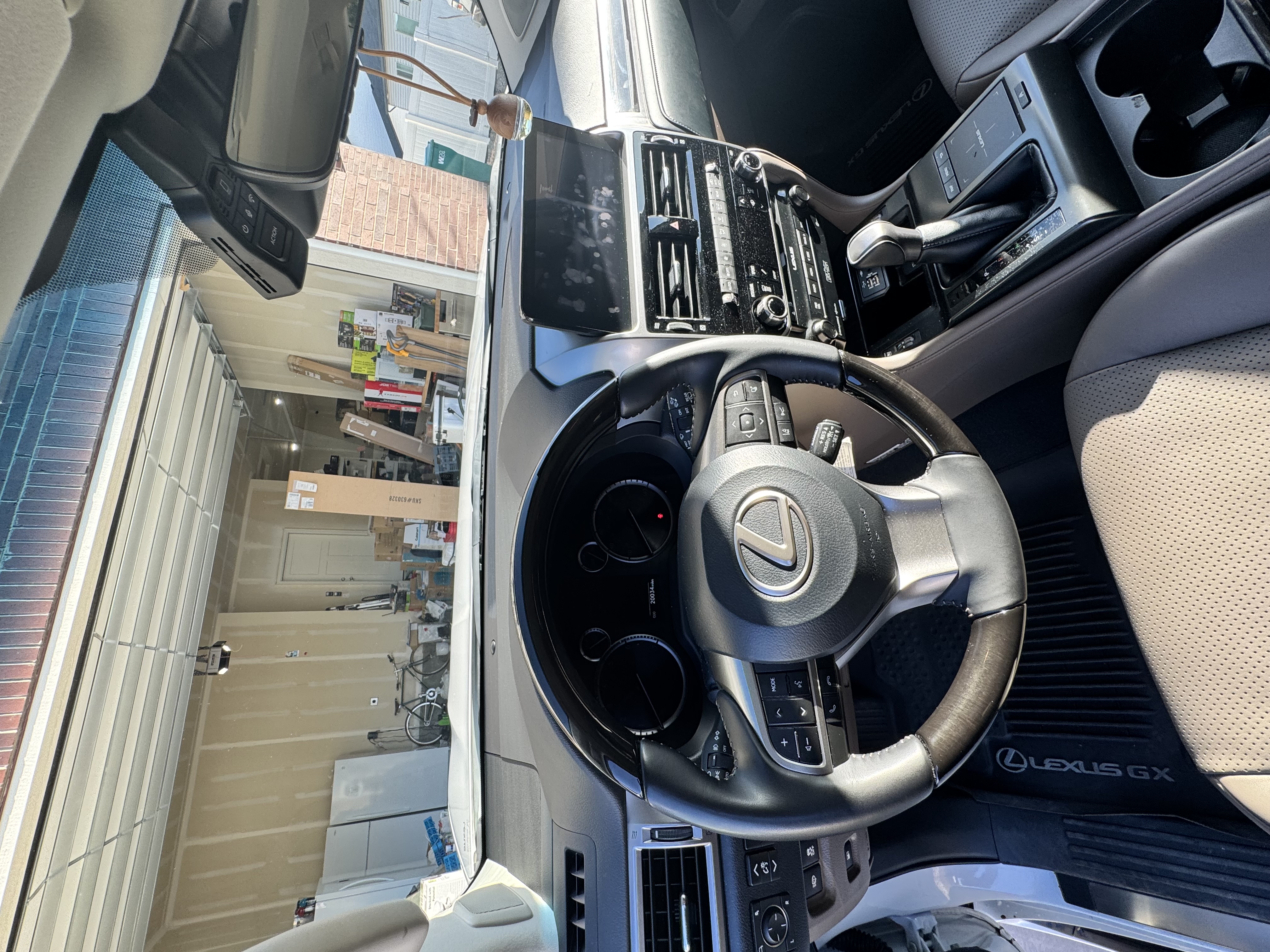 Used 2023 Lexus GX 460 Luxury w/ Off Road Package AWD/4WD image 11