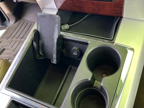 Used 2011 RAM 2500 Laramie w/ Cold Weather Group image 14