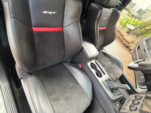 Used 2013 Dodge Challenger SRT8 w/ Harman Kardon Audio Group RWD image 10