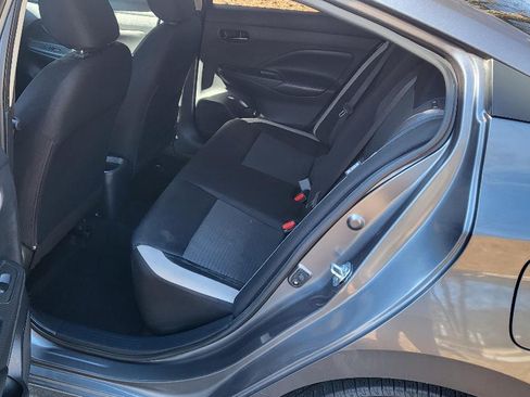 Used 2020 Nissan Versa SV image 14