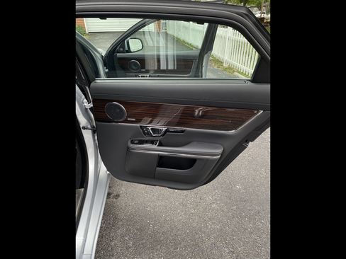 Used 2018 Jaguar XJ L Portfolio AWD/4WD image 20