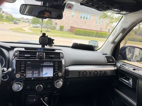 Used 2022 Toyota 4Runner TRD Off-Road Premium image 12