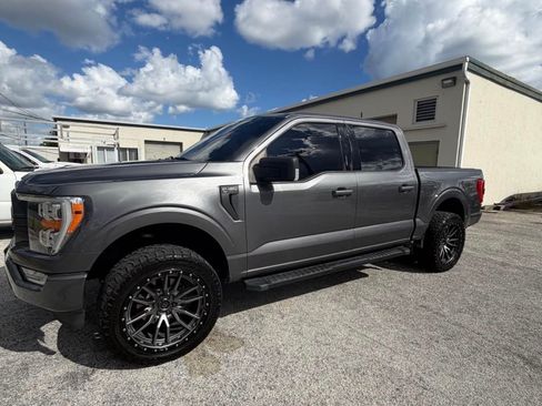 Used 2021 Ford F150 XLT w/ Equipment Group 302A High AWD/4WD image 8