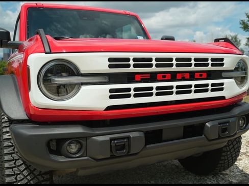 Used 2024 Ford Bronco Heritage Edition image 5