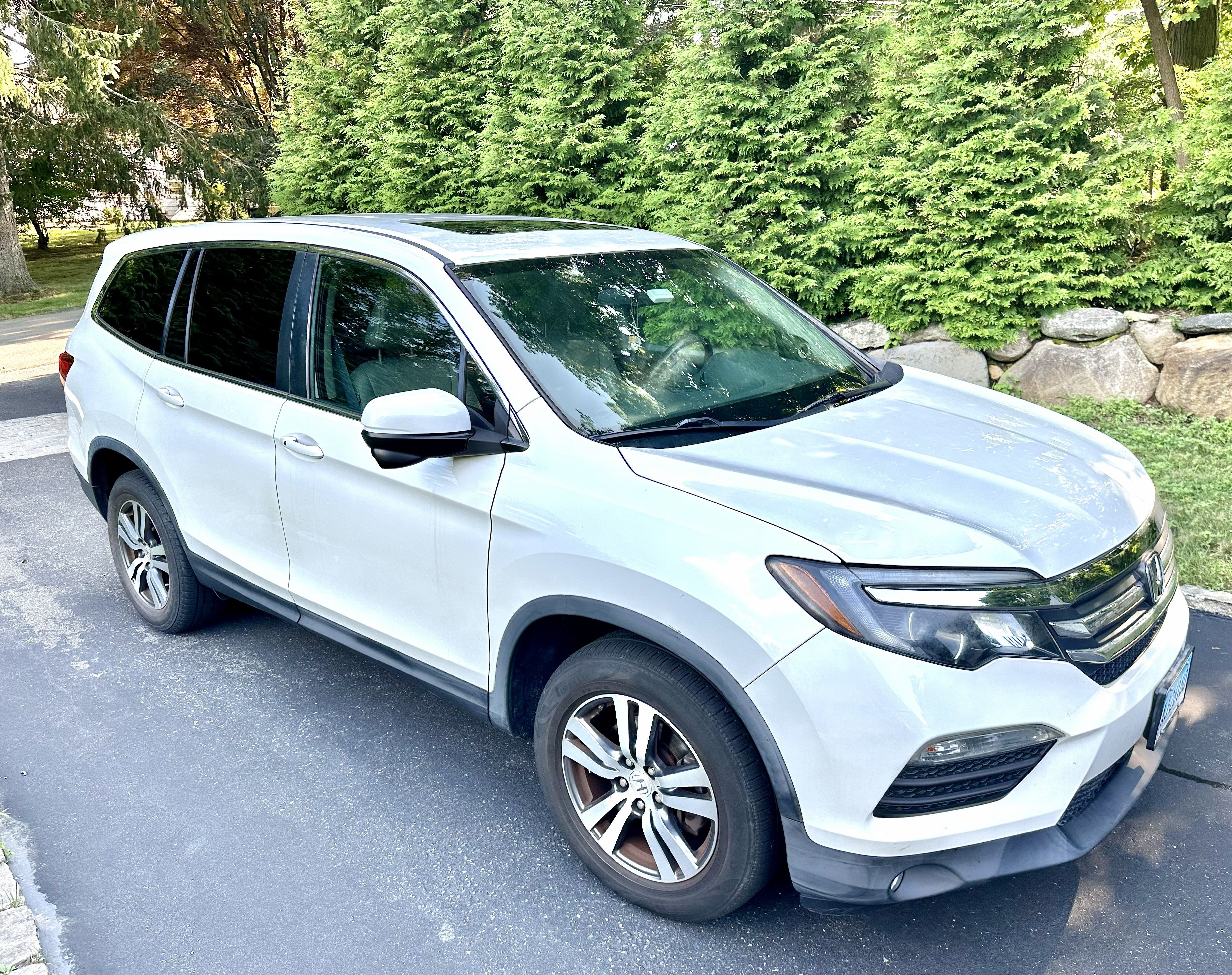 Used 2017 Honda Pilot EX-L image 5