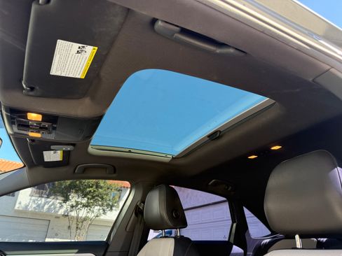 Used 2019 Volkswagen Jetta R-Line image 16