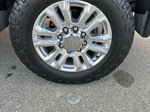 Used 2022 GMC Sierra 2500 Denali image 12