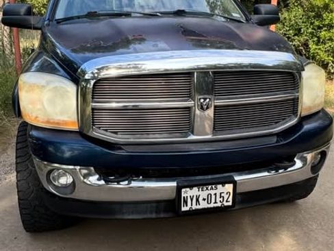 Used 2006 Dodge Ram 2500 Truck SLT w/ Light Group image 5