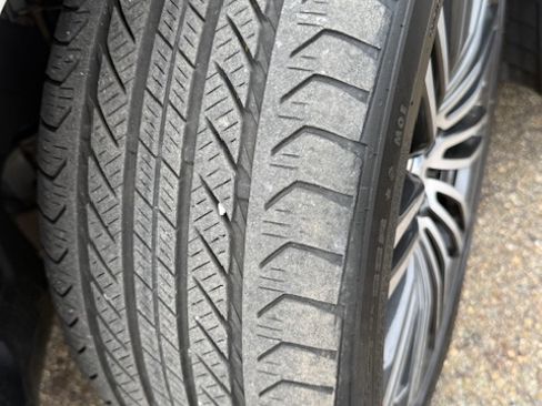 Used 2019 BMW 530e xDrive w/ M Sport Package image 13