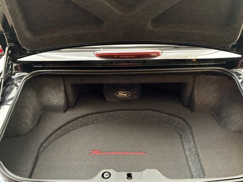 Used 2002 Ford Thunderbird image 6