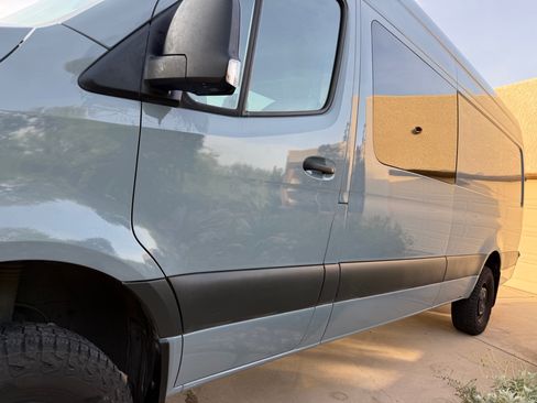 Used 2019 Mercedes-Benz Sprinter 2500 image 6