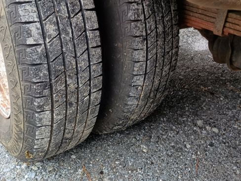 Used 2002 Ford E-350 and Econoline 350 Super Duty image 11