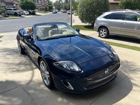 Used 2013 Jaguar XK Convertible image 12