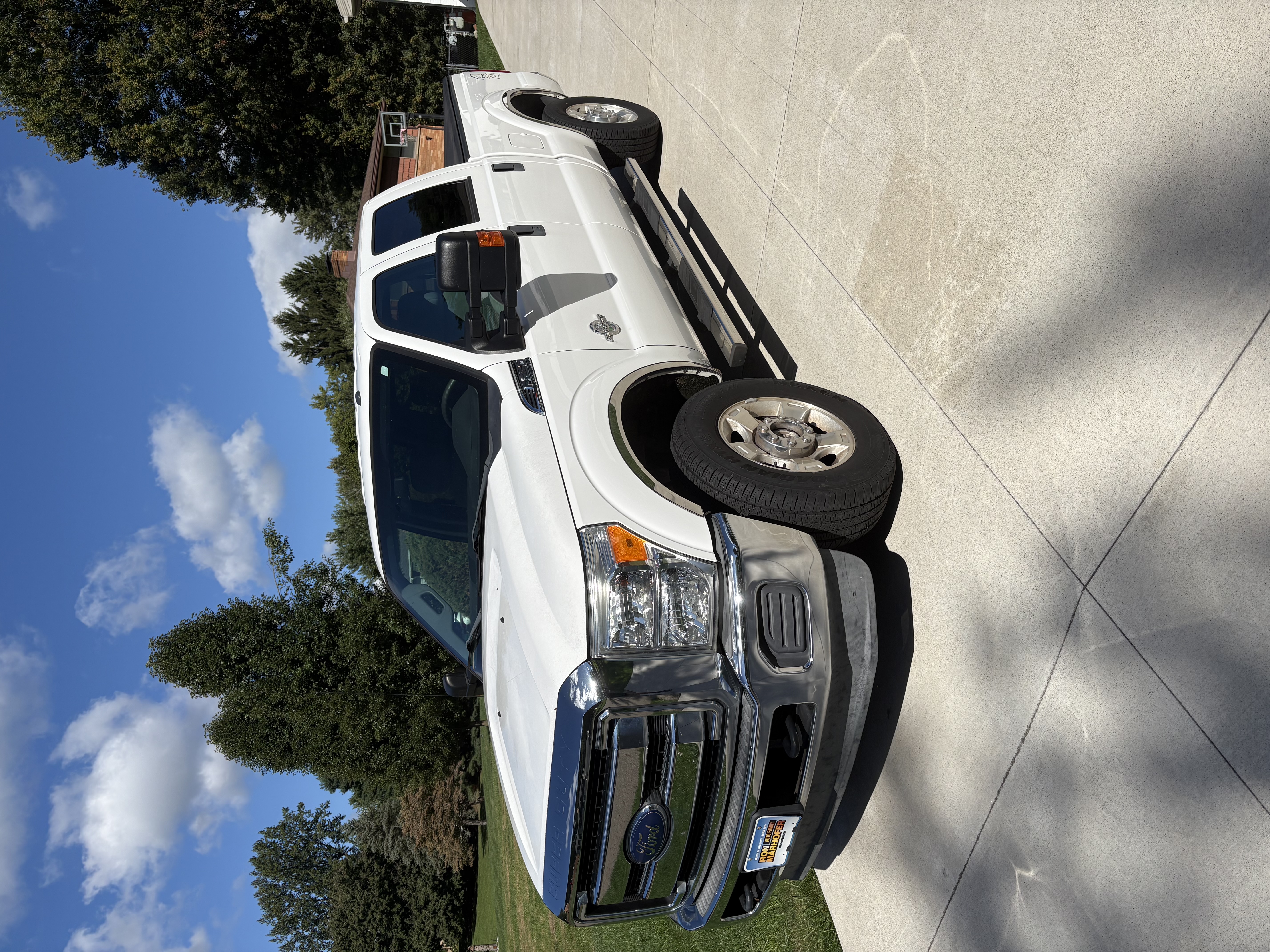 Used 2016 Ford F250 XLT AWD/4WD image 1