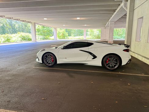 Used 2023 Chevrolet Corvette Stingray Coupe 2D w/ Z51 Performance Package image 9