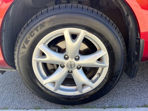 Used 2011 Nissan Rogue SV w/ Premium Pkg image 24