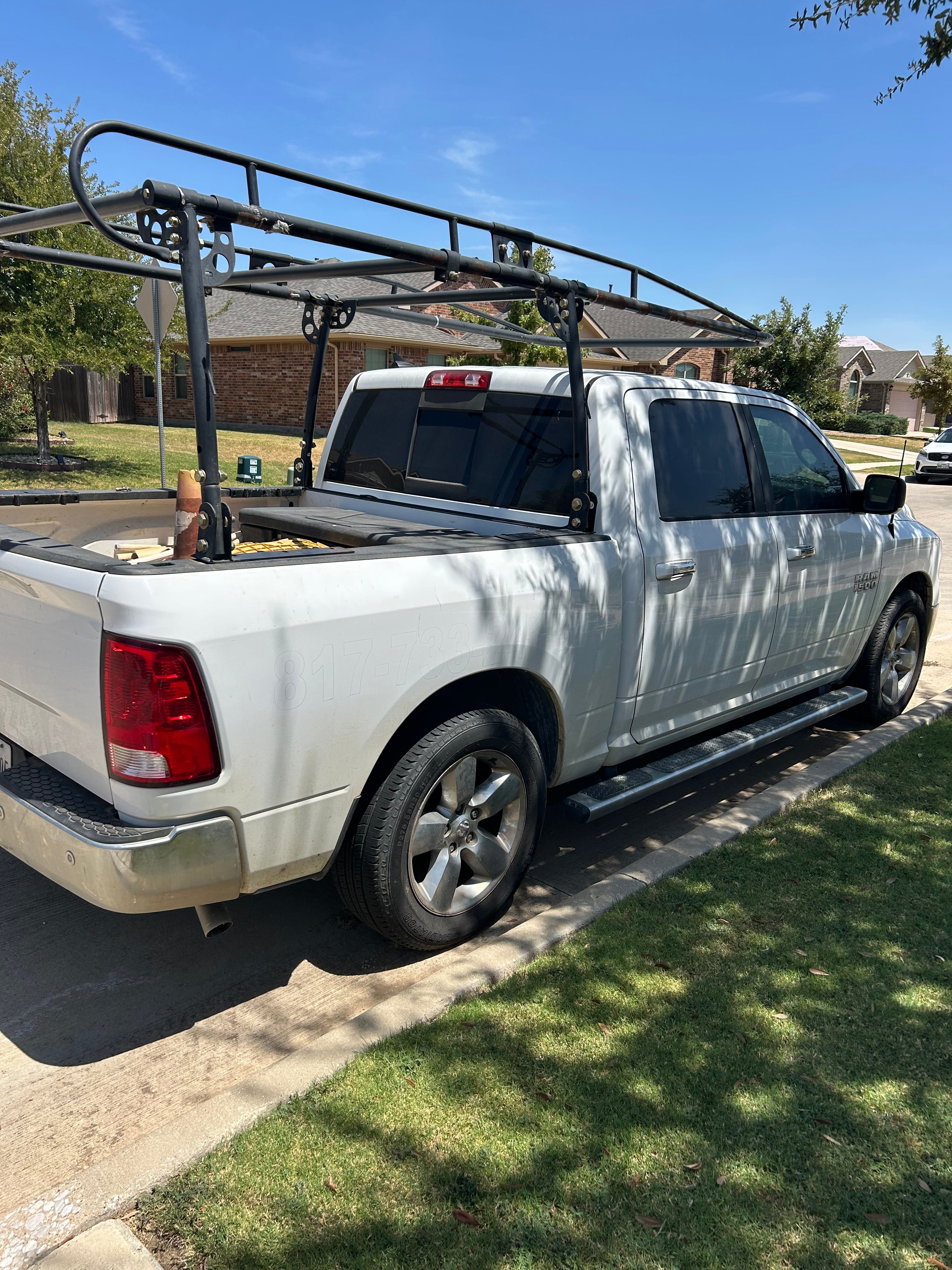 Used 2016 RAM 1500 Lone Star RWD image 1
